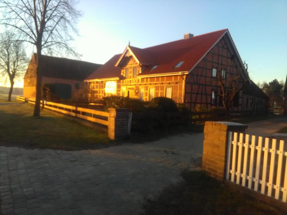 Ferienwohnung Sueltemeier 1 Trebel エクステリア 写真